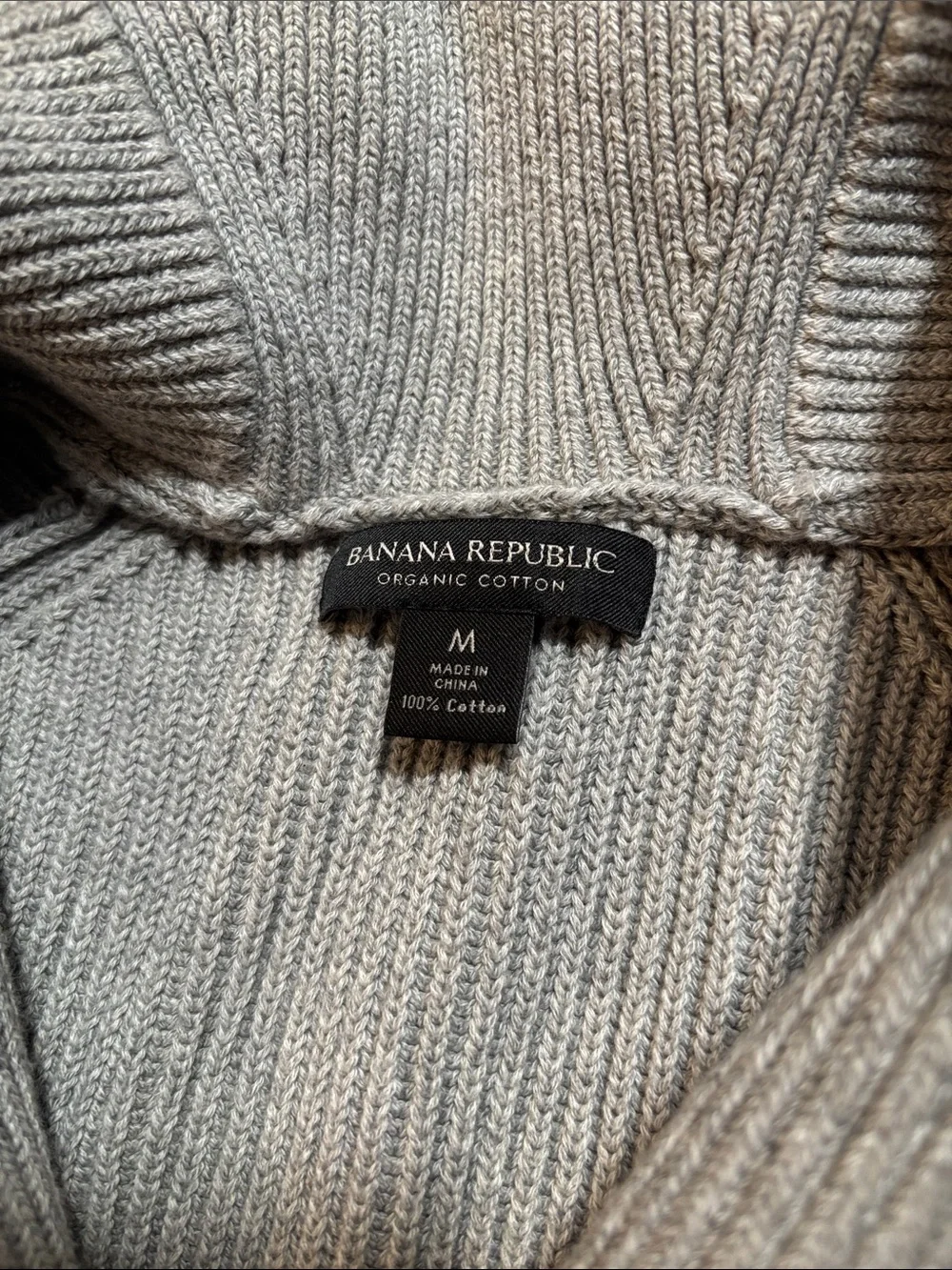 NWOT Banana Republic Mens Organic Supima Cotton Cardigan Sweater Collar Medium